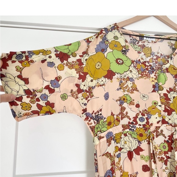 WRAY NYC Silk Market Dress in Psych Floral Midi - Size M - Picture 4 of 5